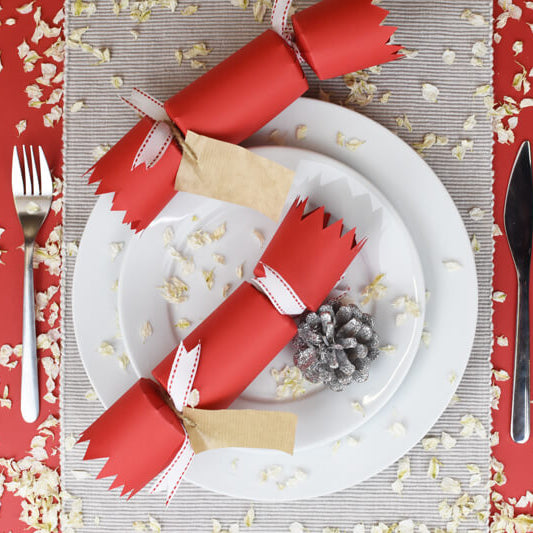 DIY - Create Your Own Confetti Christmas Crackers