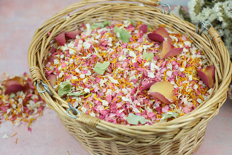 Celebrating May with Nature's Finest: Biodegradable Confetti for Your Summer Wedding