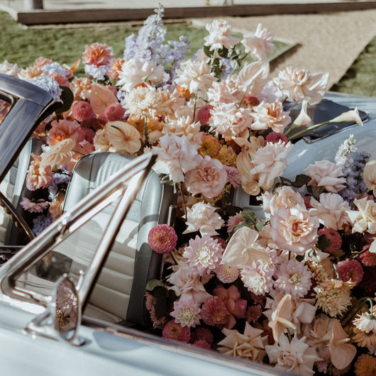 Pastel Summer Schemes: A Captivating Wedding Shoot for the Sun-Kissed Season